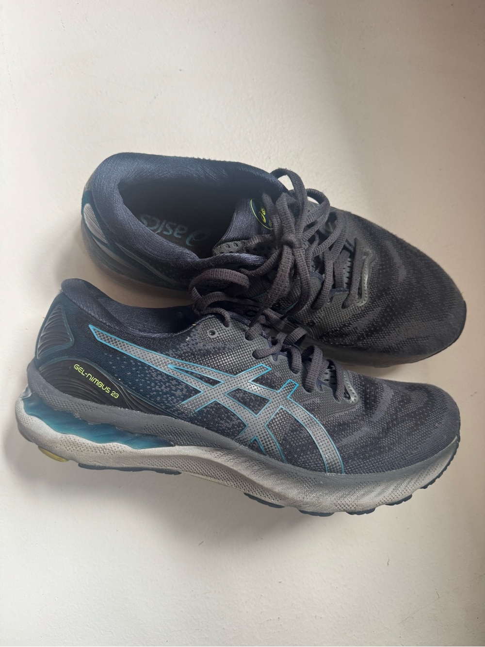 ASICS GEL-Nimbus 23 Men's Running Shoes size 9